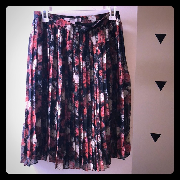Floral Midi Pleated Skirt - Picture 1 of 3